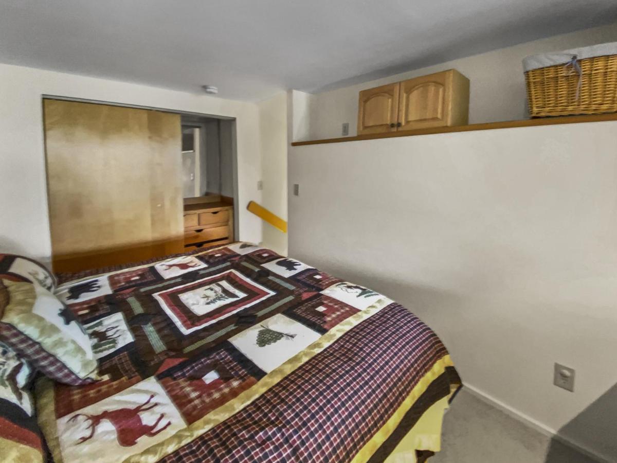 208 Village Gate Condo Warren Bagian luar foto